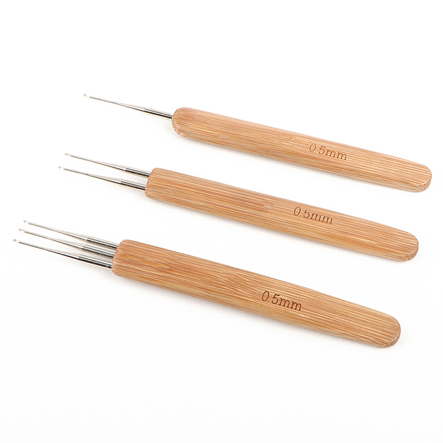 0.5 crochet hooks (4)